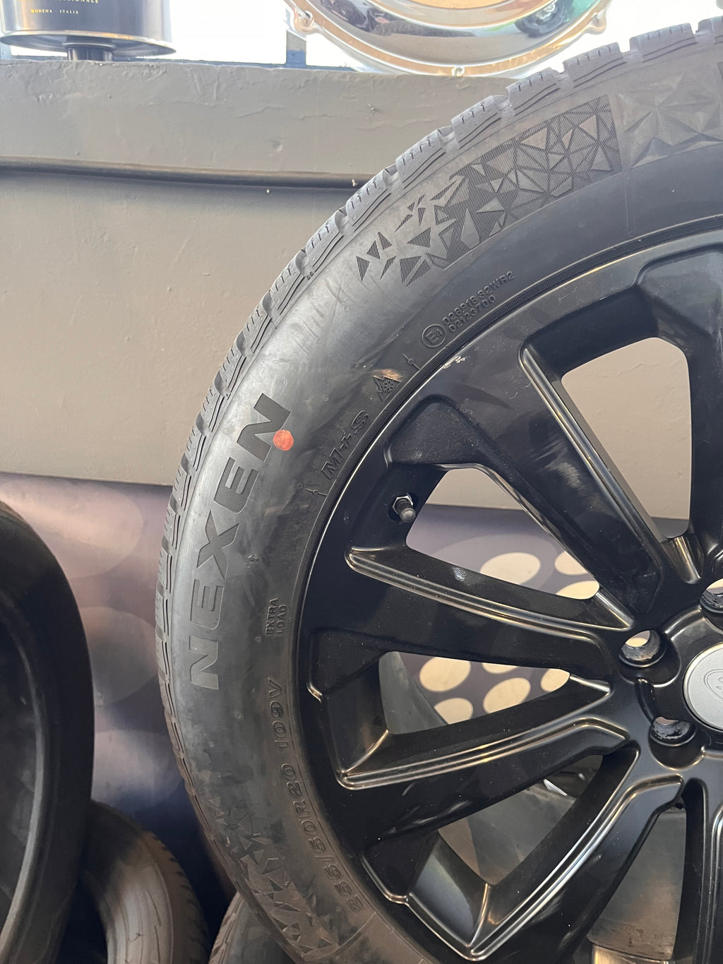 Gomme invernali 255/55/18 109V Nexen.